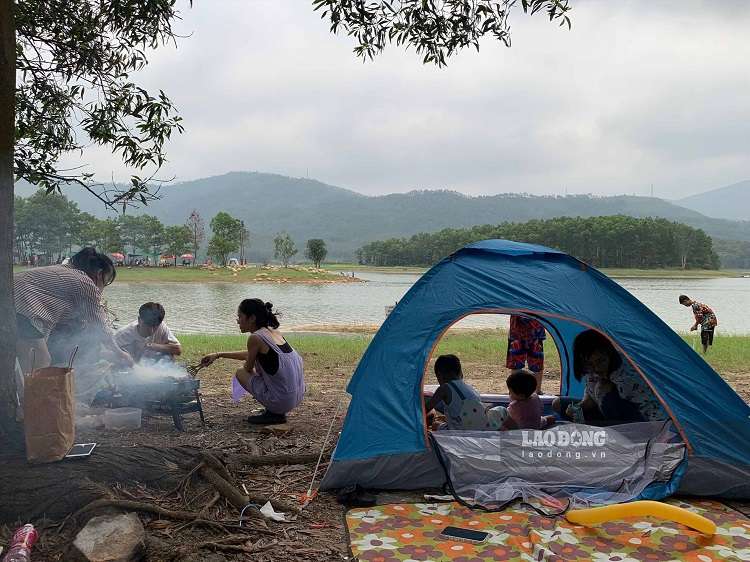 cắm trại ở quảng ninh